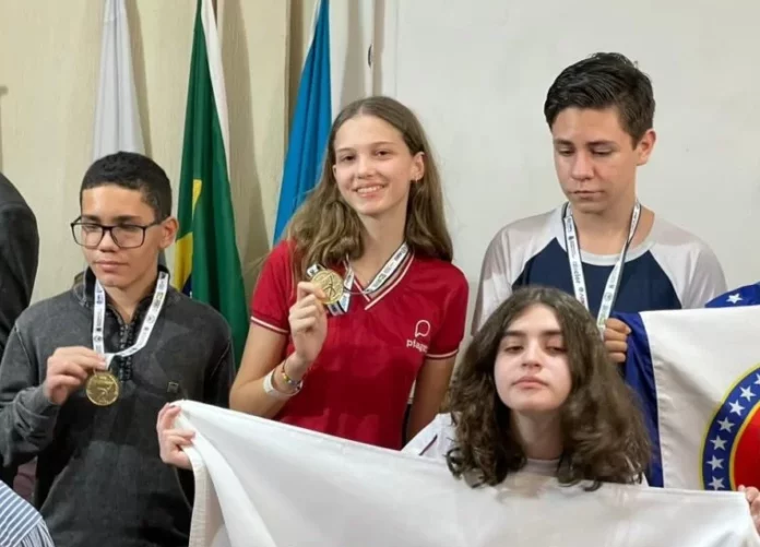 Estudante luverdense premiada em Olimpíada de Química vai ganhar Moção de Aplausos